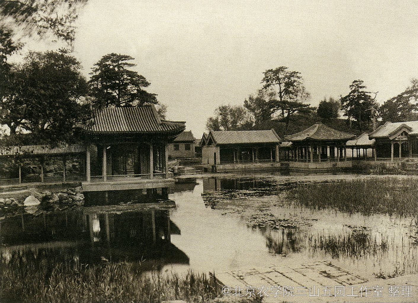 xiugai 自涵远堂向南望.jpg